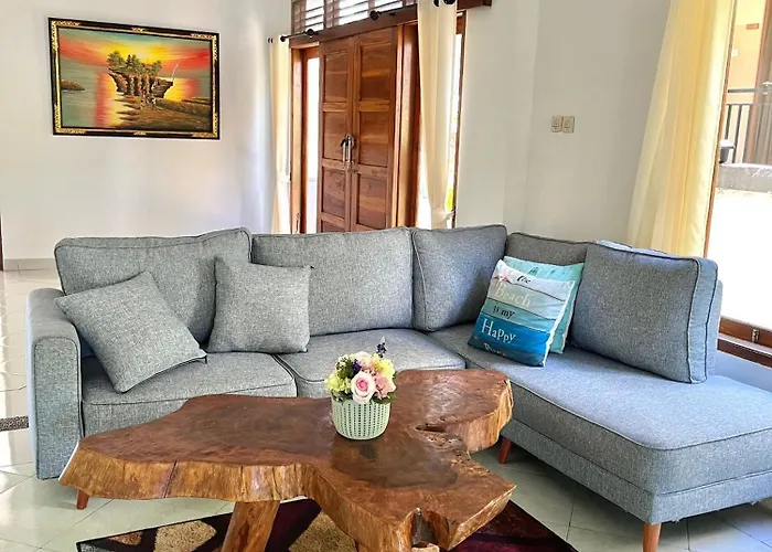 Zoe House Ferienhaus *